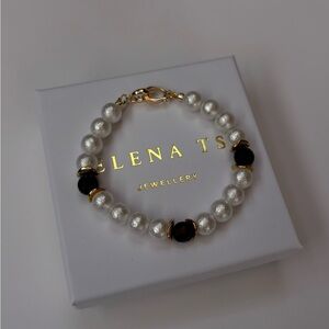 10 Pearl Bracelet Black Agate Stone